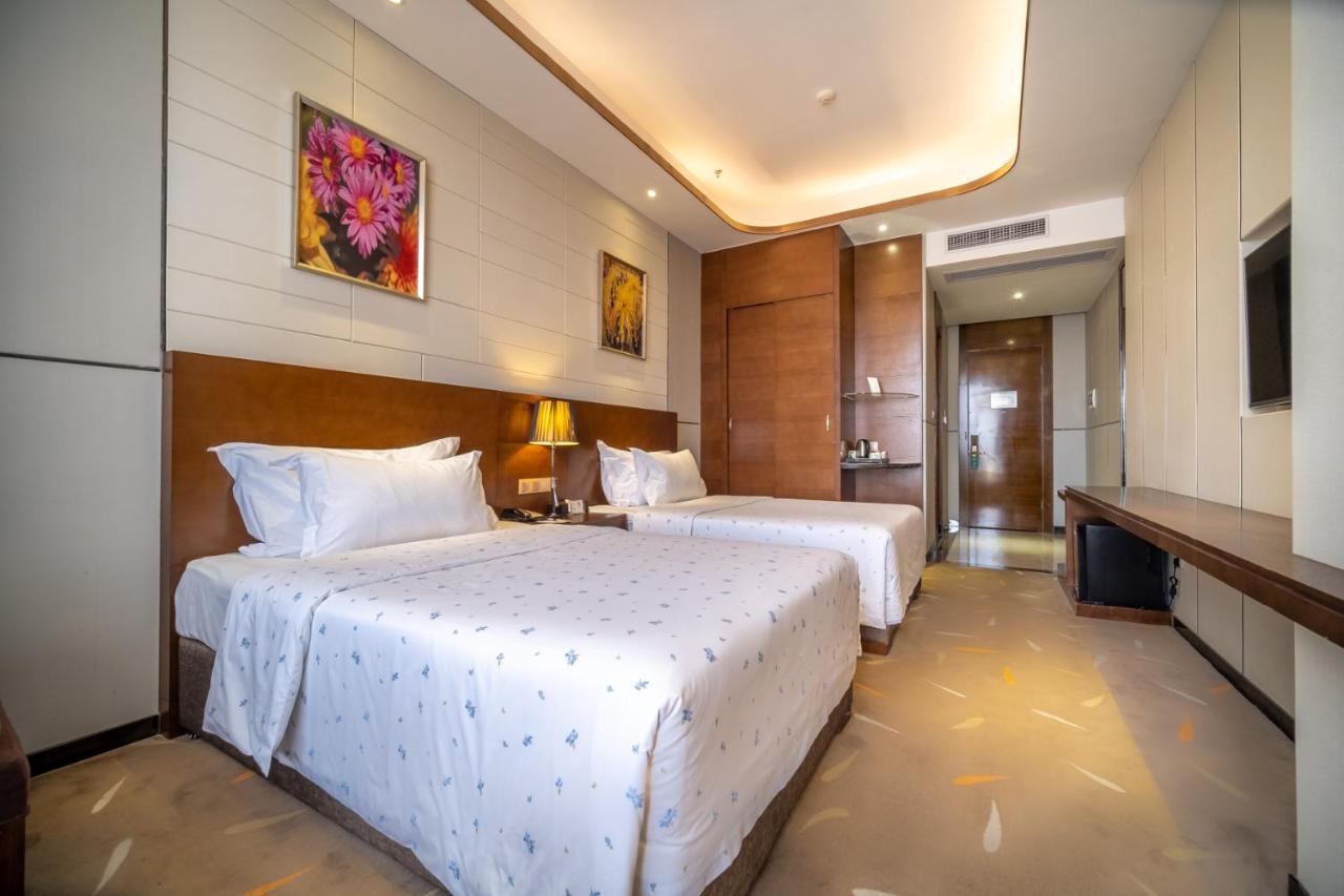 Relteem Hotel Zhongshan  Exterior foto